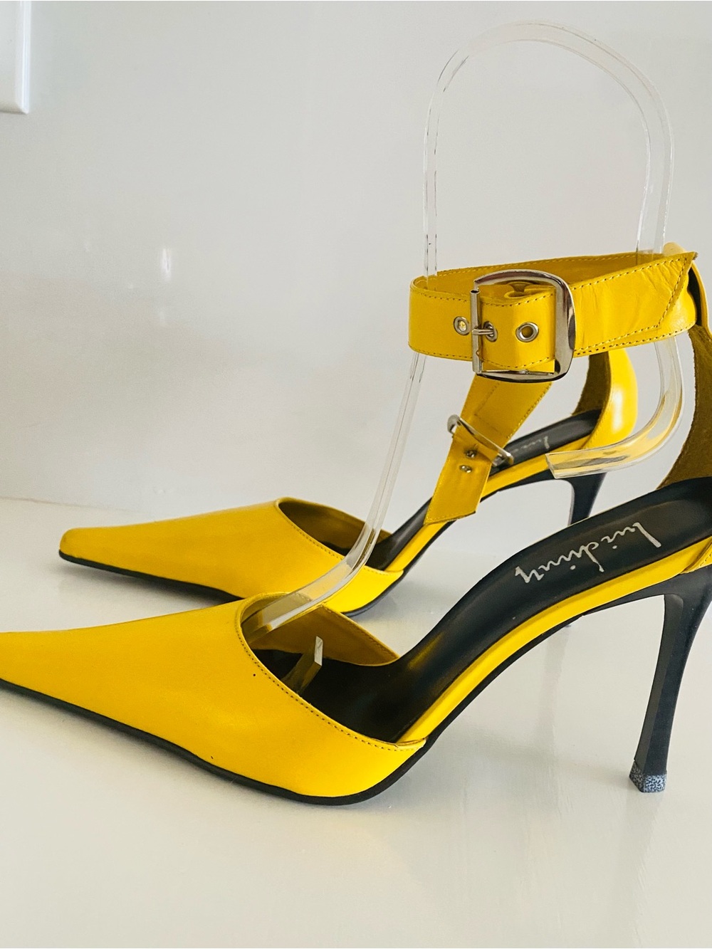 Chic Yellow Pointed-Toe Ankle-Strap Stiletto Heels